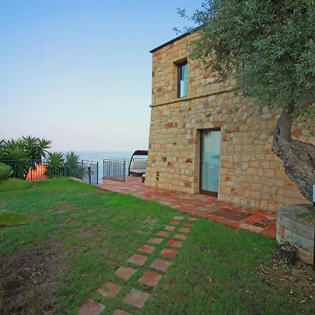 Apartment La Torre Di Magara By Wonderful Italy *